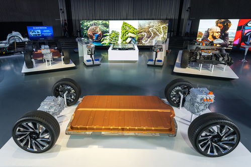 顺应大趋势,林肯电动车阵营2022年上线 专用电瓶车